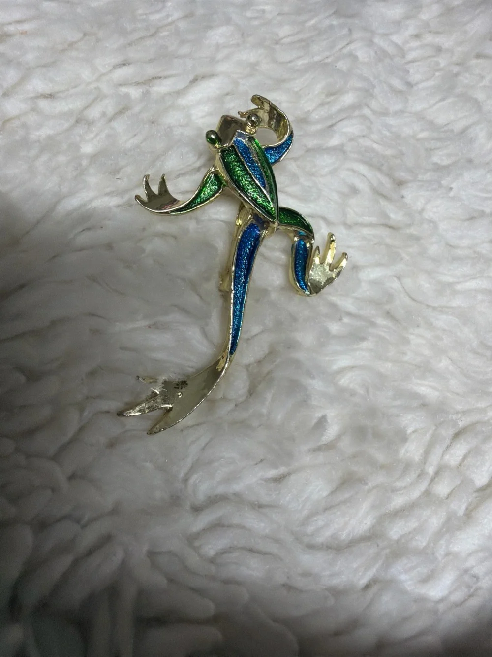 Gerry’s Gold-Tone Blue & Green Frog Pin -